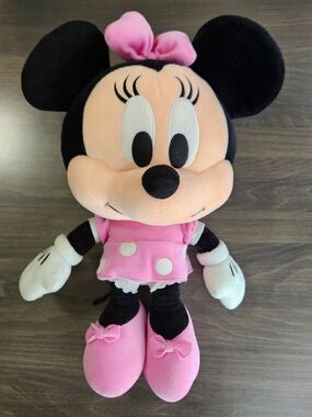 Disney Minnie Mouse Plush Toy - Pink